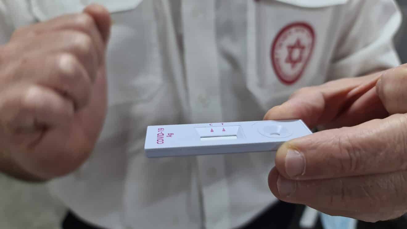 החל מתחילת השבוע מבצע הסעות לקשישים לבדיקות וחיסוני קורונה בחיפה
