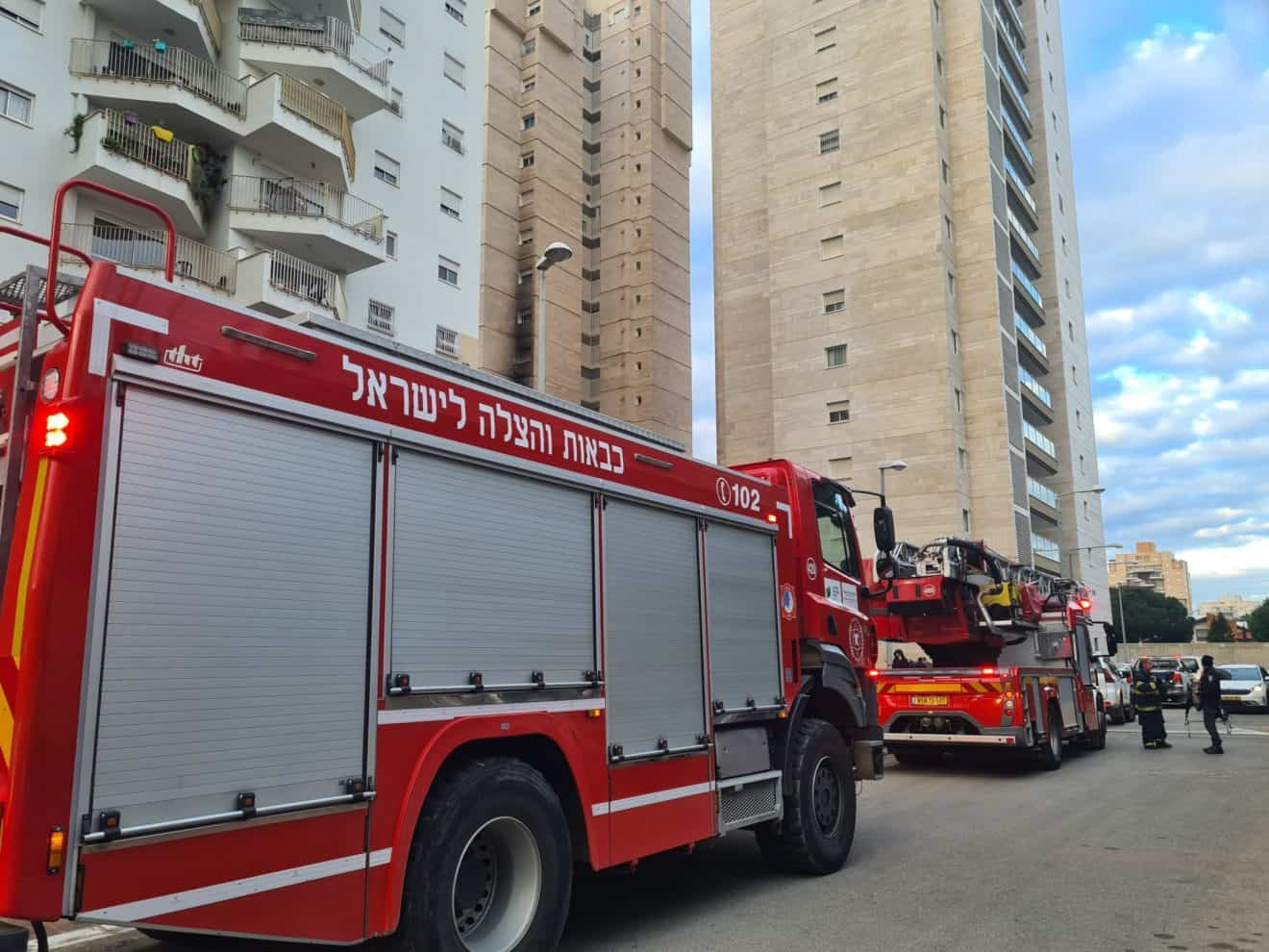 חיפה: שריפה בשכונת נווה דוד