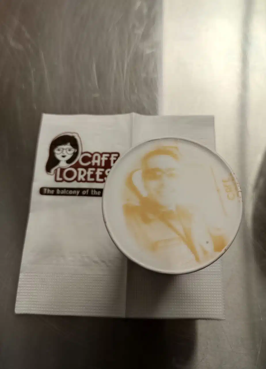 הכי מתוק בחיפה: הפוד-טראק, 'גלידה לוריס', בטיילת לואי | צפו 3 WhatsApp Image 2022 02 13 at 20.17.30