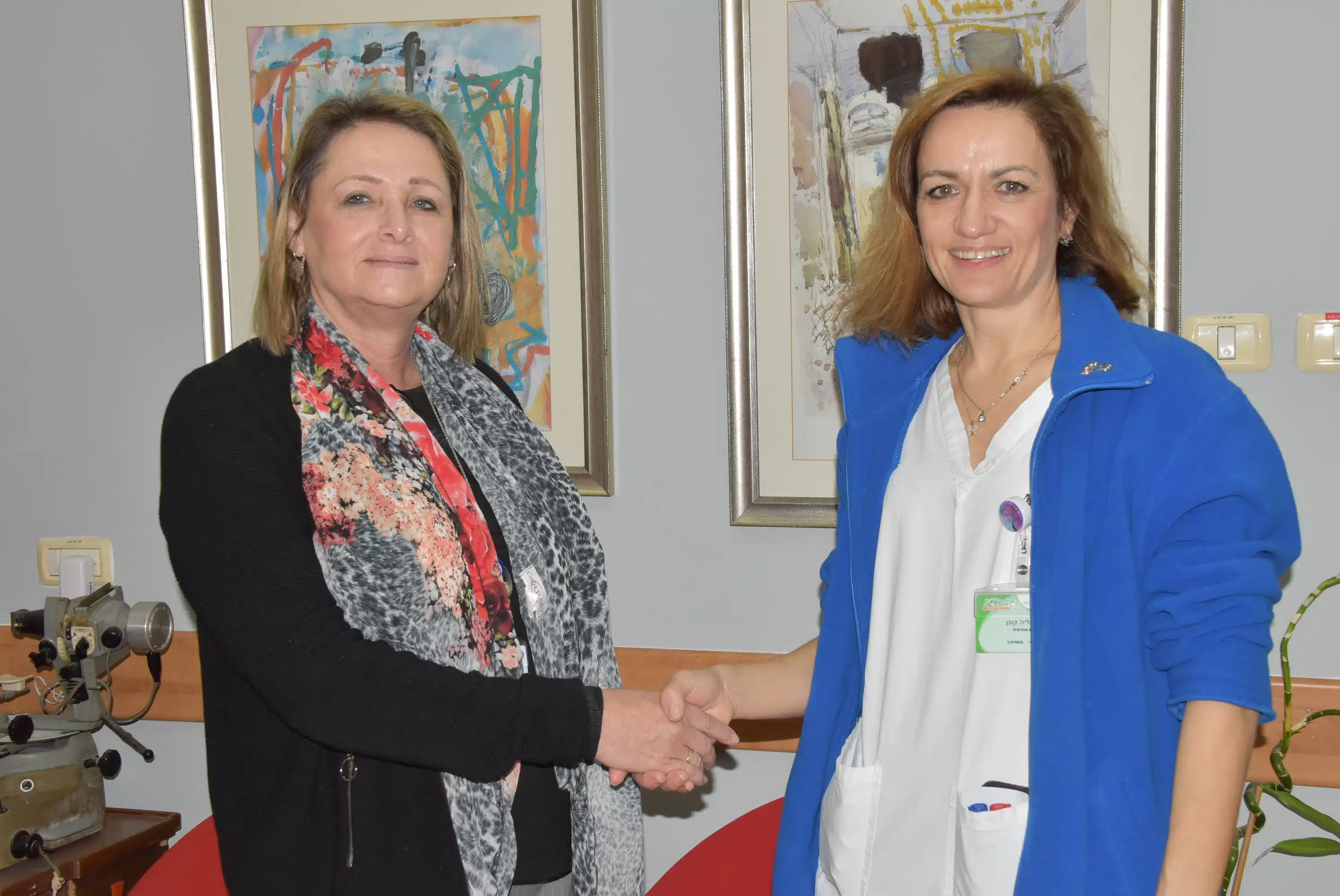 בכרמל מתחדשים במחלקת אורולוגיה 2 נטלי ואהובה טל scaled