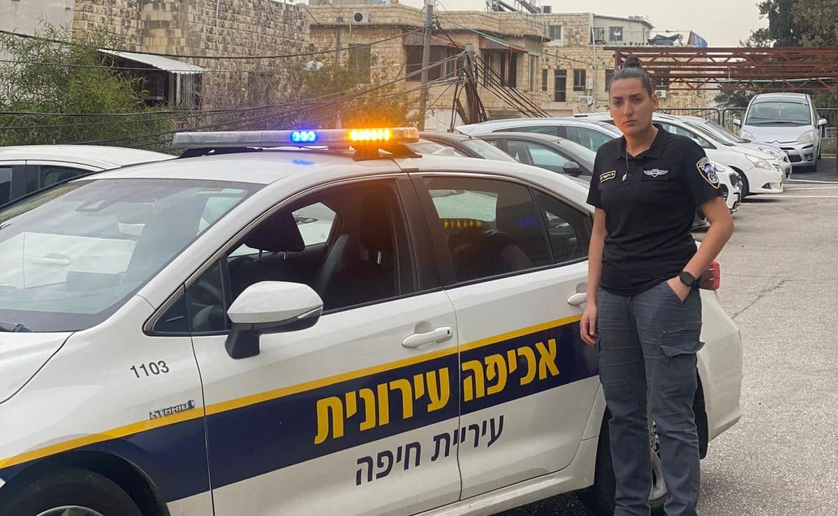 פקחית עיריית חיפה איתרה ילד, בן 10, לאחר שדווח על היעדרותו