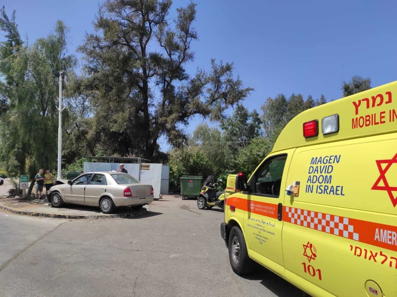 הולך רגל, בן 74, נפגע מרכב בשדרות דגניה בחיפה
