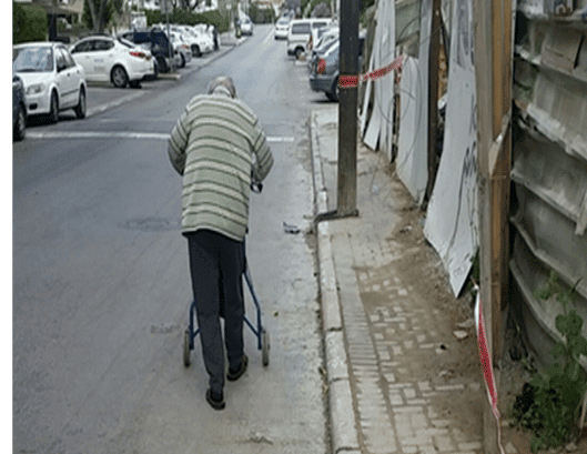 שוטרי הסיור בחיפה לכדו חשוד בשוד קשיש בעיר