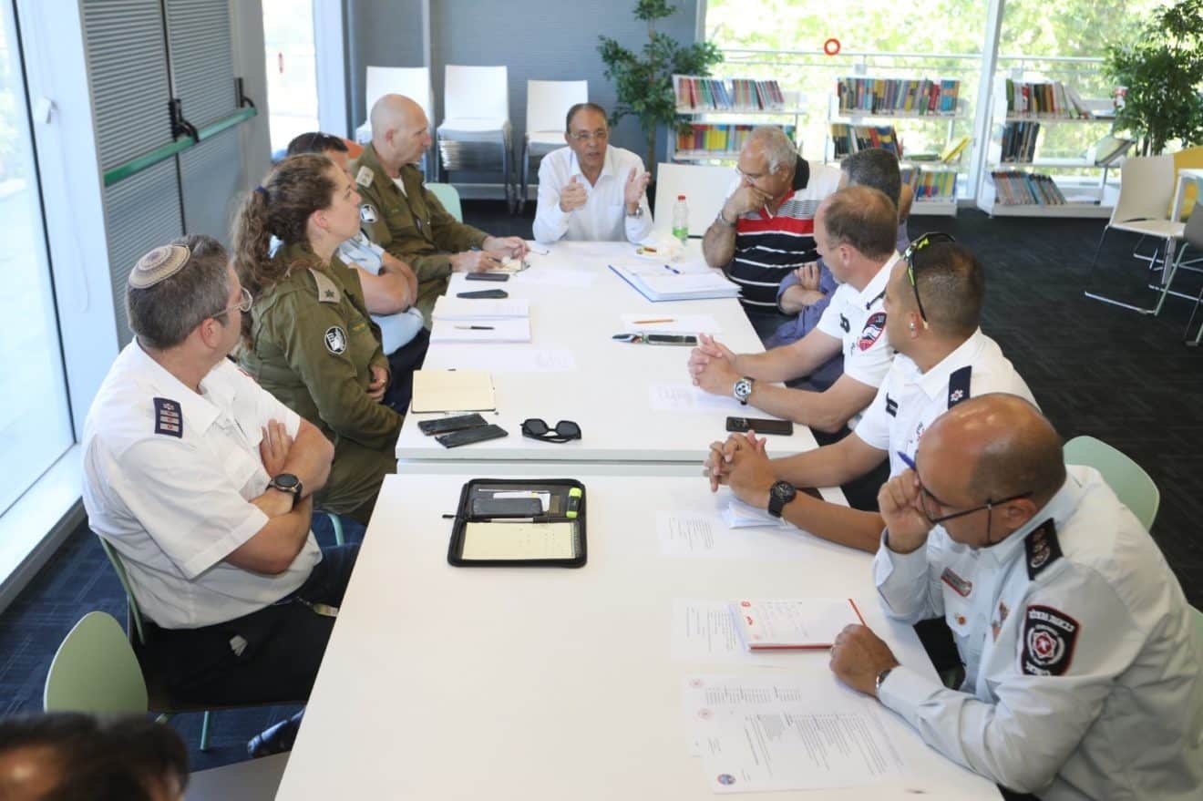 בעיריית טירת כרמל קיימו מפגש בין ראשי רשויות החירום וההצלה