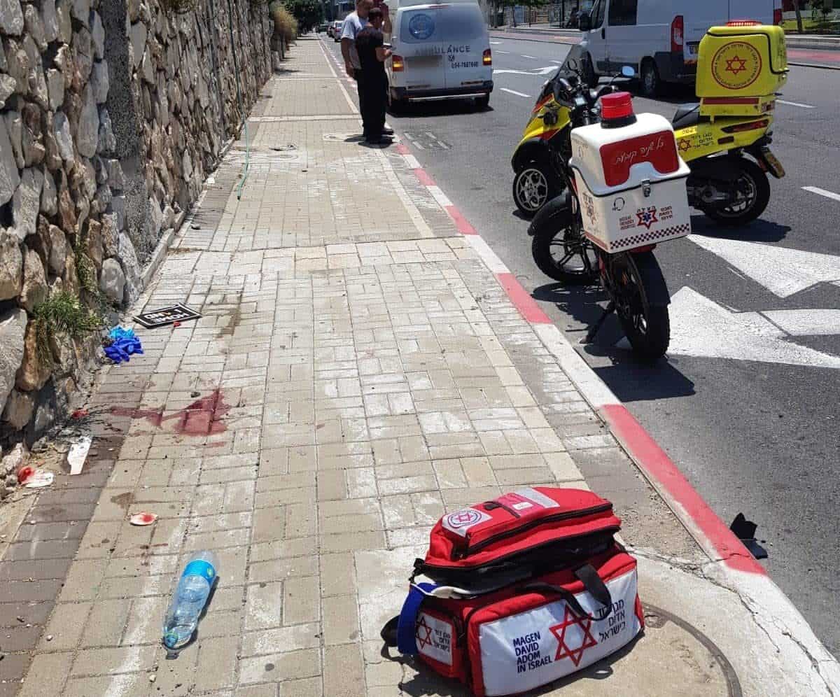 הולך רגל, בן 70, נפצע תאונת דרכים בדרך שמעון רודיק בחיפה