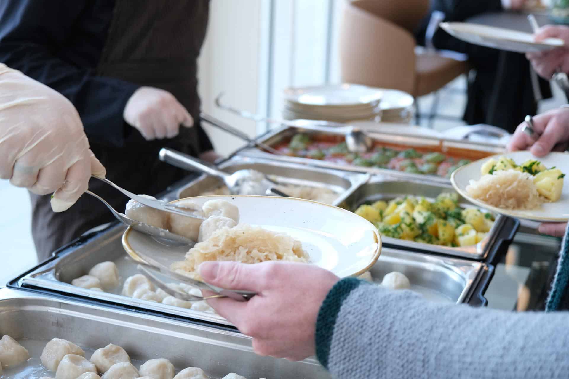 יוקר המחייה: מספר הנזקקים לעזרה בסלי מזון לחג שובר שיאים
