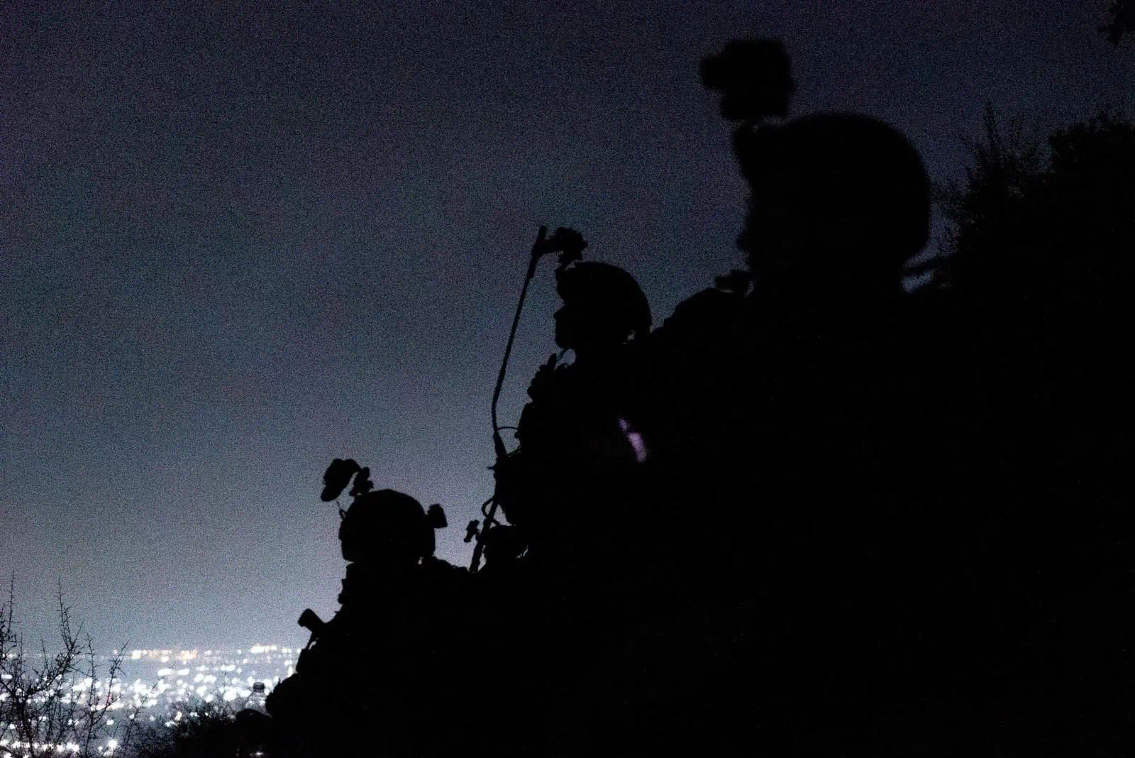 לקראת מלחמה בצפון: צפו בלוחמי גולני וצנחנים מתכוננים לקרב 5 WhatsApp Image 2024 06 27 at 12.04.23