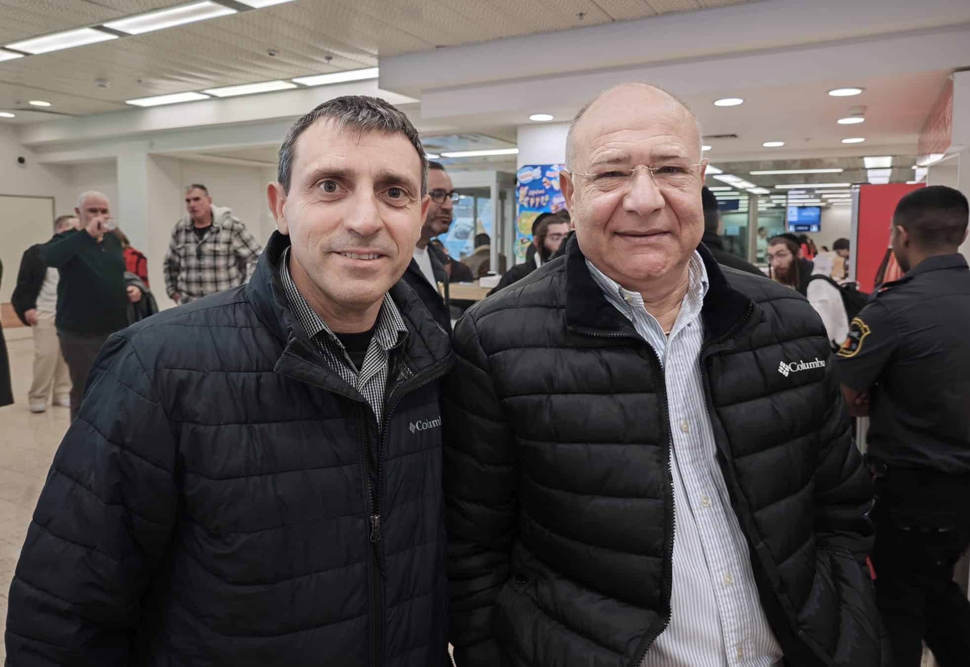 "2, 3 ממריא": השקה חגיגית לטיסת הבכורה 'אייר חיפה' | צפו בשרת התחבורה 12 WhatsApp Image 2024 12 22 at 11.19.04 1