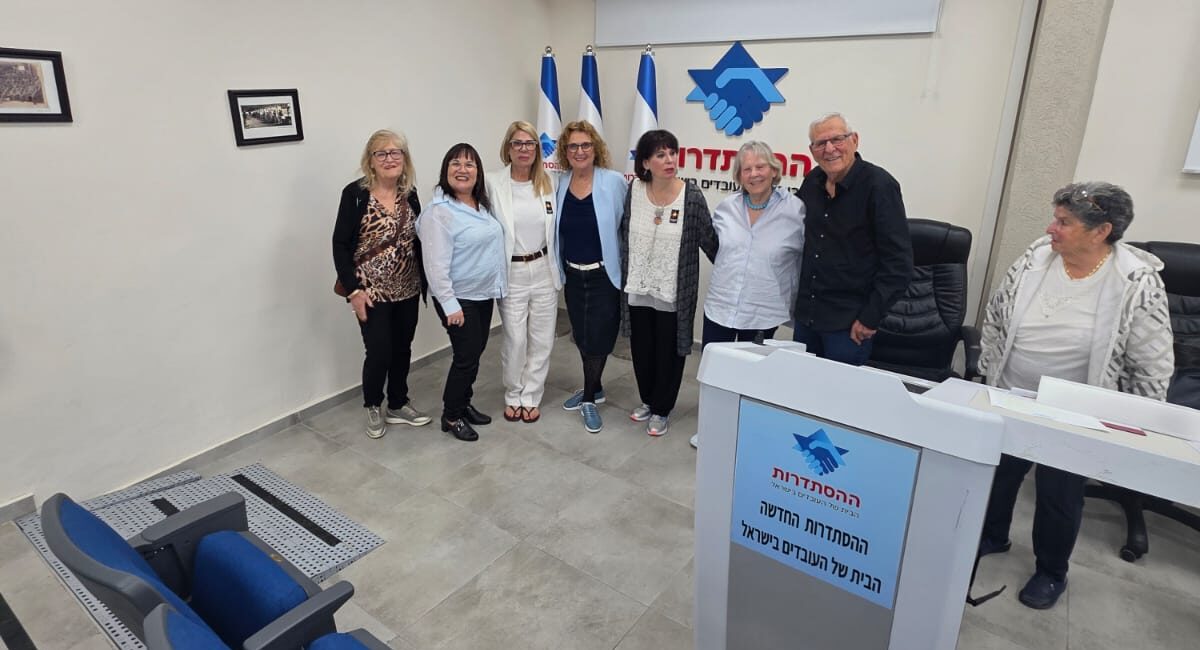 זיכרון בסלון במרחב חיפה: מפגש מרגש של עדות, שירה וזיכרון » חדשות NWS