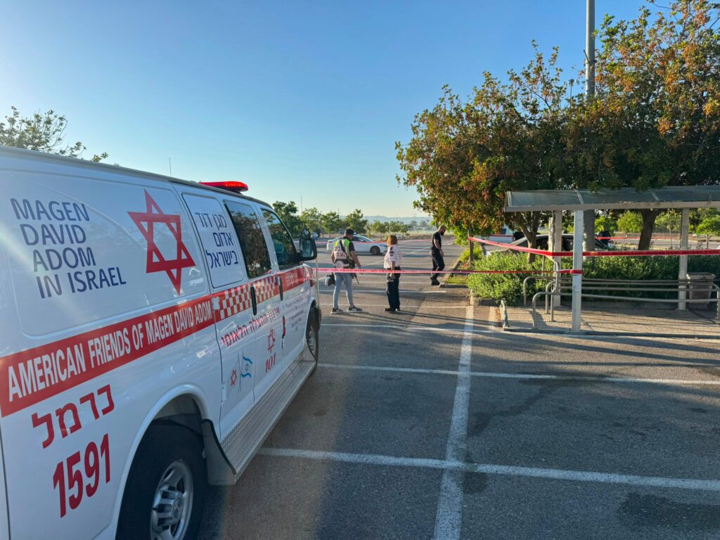 גבר נרצח בירי לעבר רכב במתחם יגור » חדשות NWS