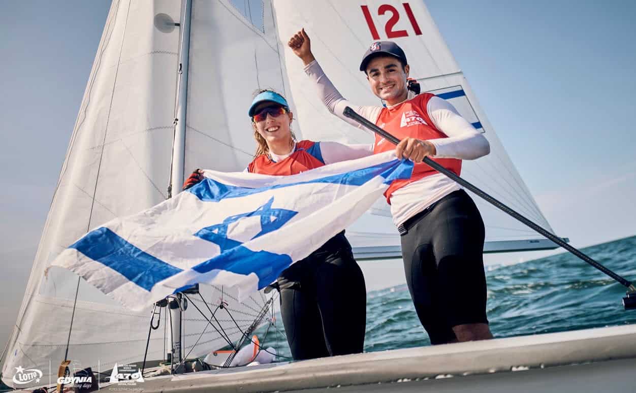 כמעט זהב: השייטים מחוף הכרמל זכו במדליית הכסף באליפות העולם לנוער בפולין 1 WhatsApp Image 2026 07 17 at 19.58.49