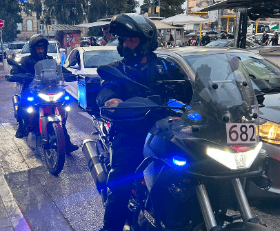 פרסום ראשון: מבצע אכיפה רחב בשכונת הדר ובשוק תלפיות בחיפה, מפקד מרחב כרמל מוביל את הפעילות בשטח 2 צילום מסך 2026 07 30 203019