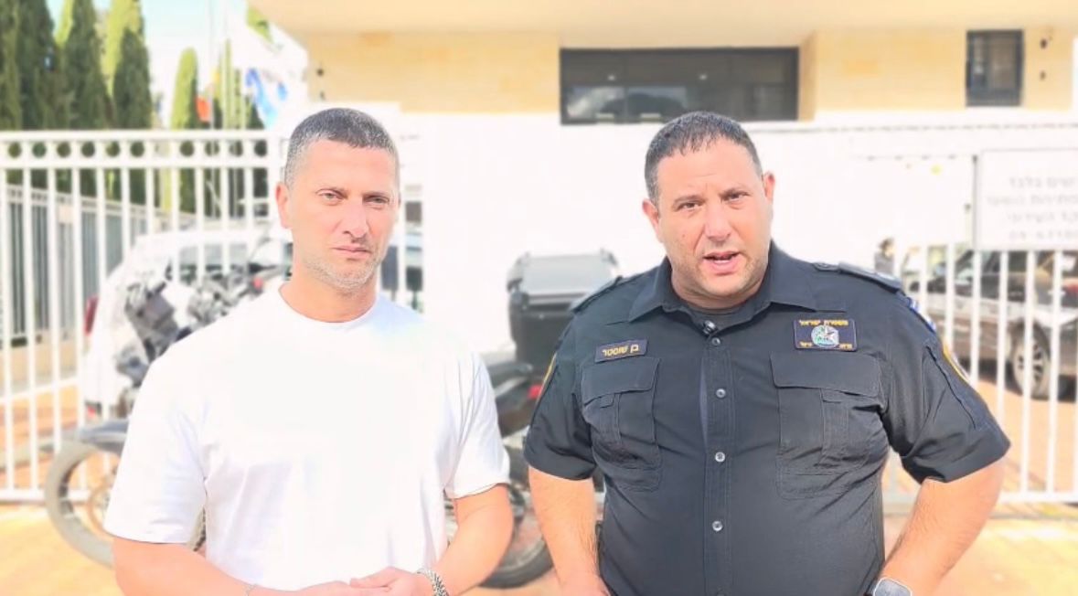 ביוזמת ראש העיר רועי לוי: אכיפה מוגברת ליד בתי הספר בנשר עם פתיחת שנת הלימודים 1 WhatsApp Image 2026 08 31 at 10.24.43