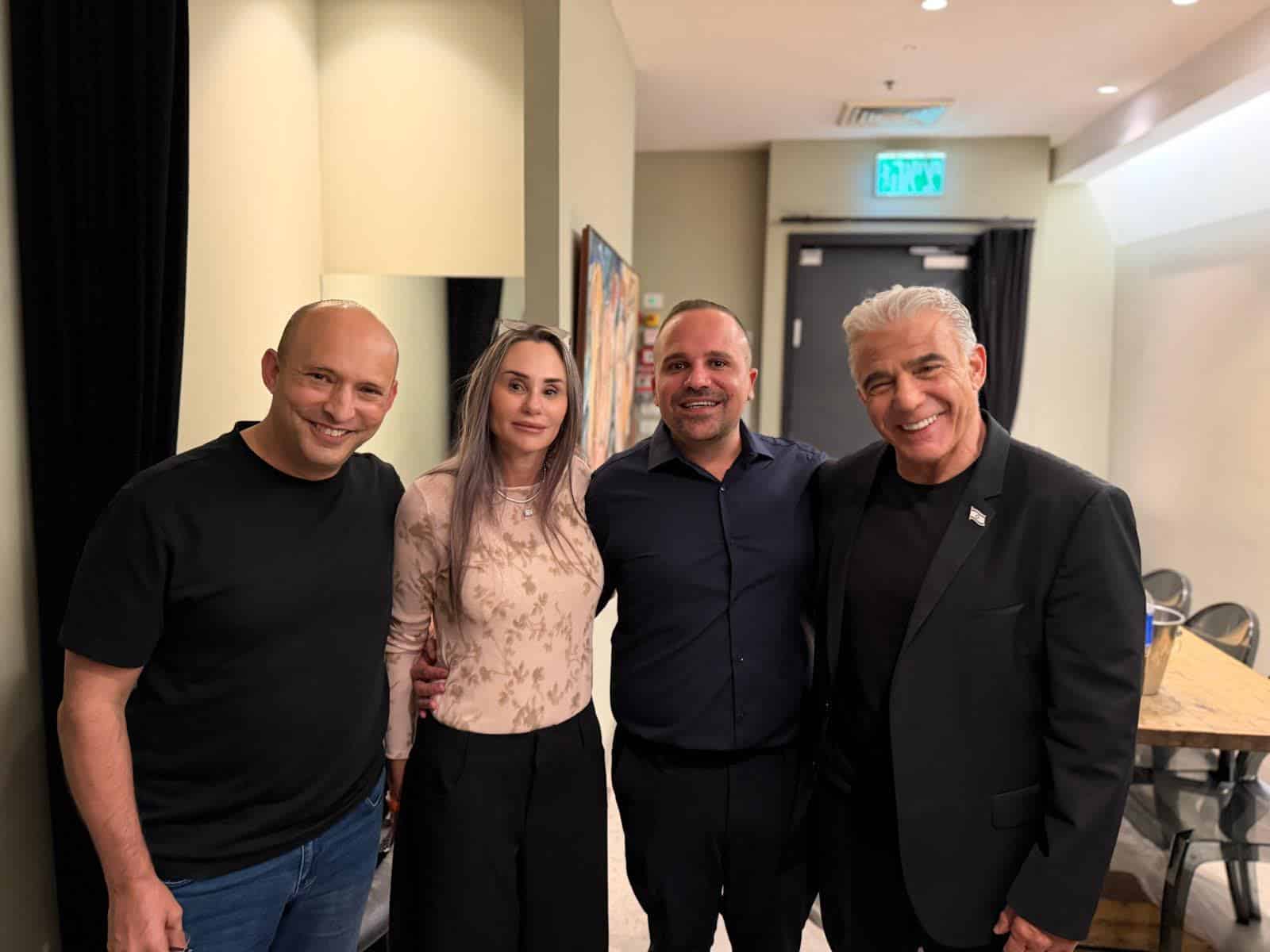 "אלפי משתתפים" בכנס של בנט ולפיד בחיפה? המספרים, התמונות והשאלות שנותרו פתוחות 5 WhatsApp Image 2026 10 23 at 10.24.25