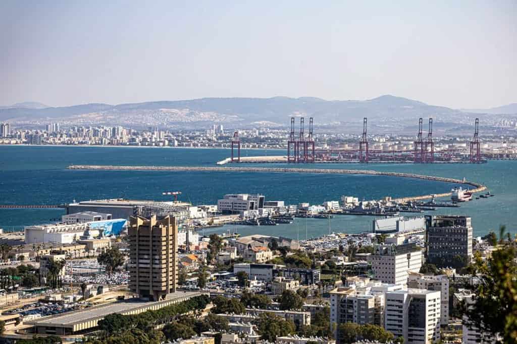 נוף מפרץ חיפה והקריות — אזור השירות לפינוי אסבסט מבנייני מגורים